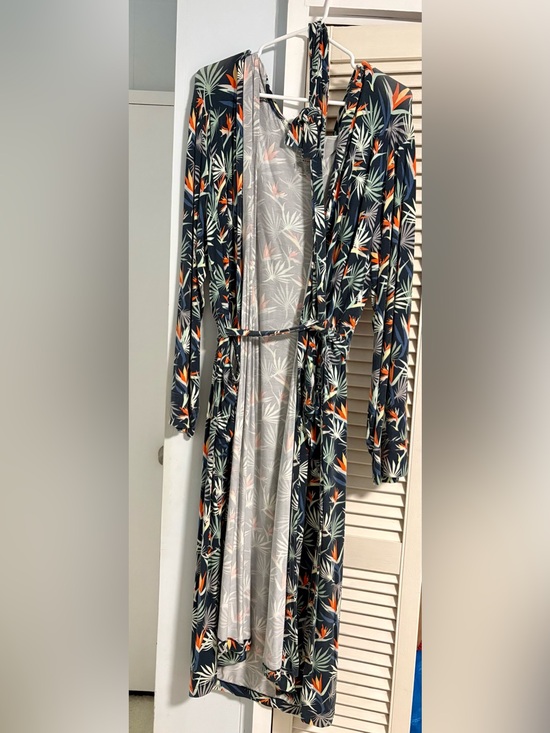 MeUndies Other - MeUndies birds of paradise flowered bath robe+hoodie +pockets & fabric belt, XL+